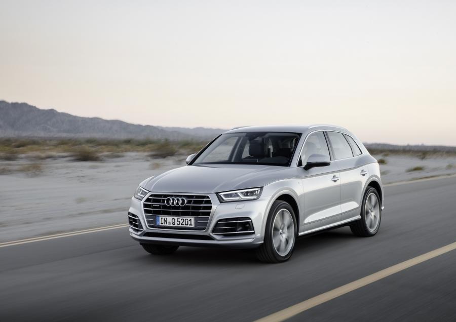  Audi Q5 TDI Quattro S-Line 2016 года  (WW) (фото 31 из 48)